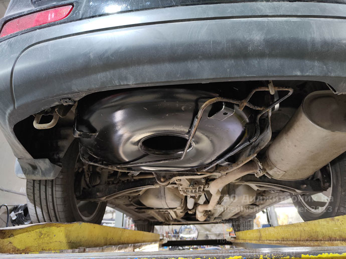 Установка ГБО Диджитроник на Mitsubishi Outlander (Мицубиси Аутлендер) 2013 г.в., 2.4 л, 167 л.с., с пробегом: 200 000 км., Н.Новгород, Дзержинск